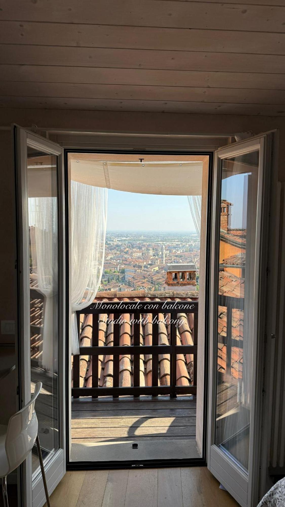 Livinn Bergamo La Mansardina1 E La Mansardina2 Extérieur photo